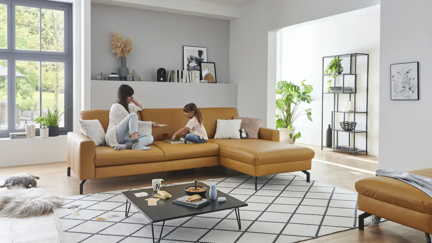 Ledergarnitur auf Wunsch mit Funktion