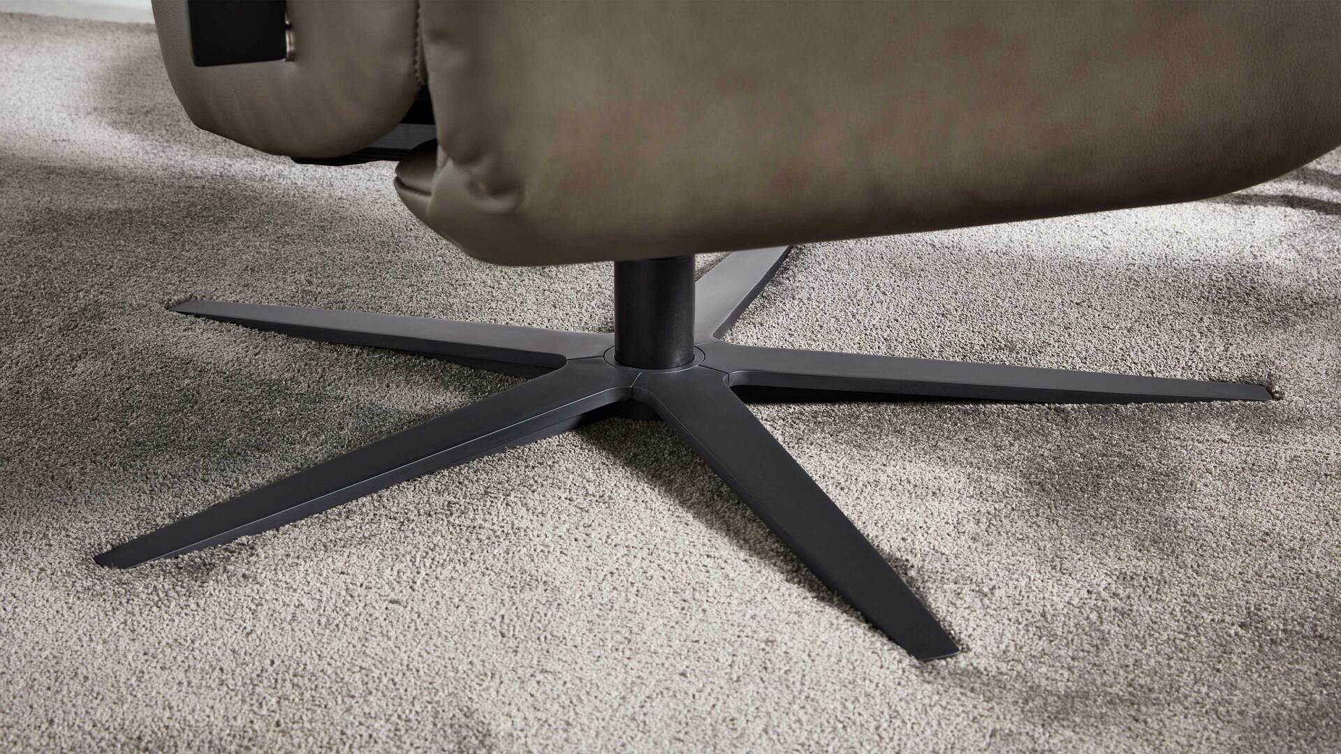 Interliving Sessel Serie 4541 – Relaxsessel F Interliving Sessel Serie 4541 – Relaxsessel F