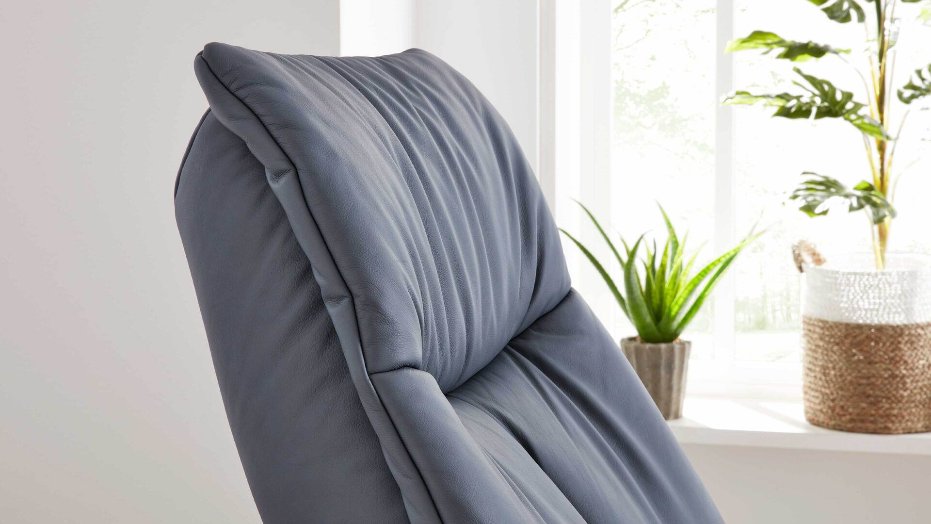 Interliving Sessel Serie 4561 - Easy Swing Sessel 51V44