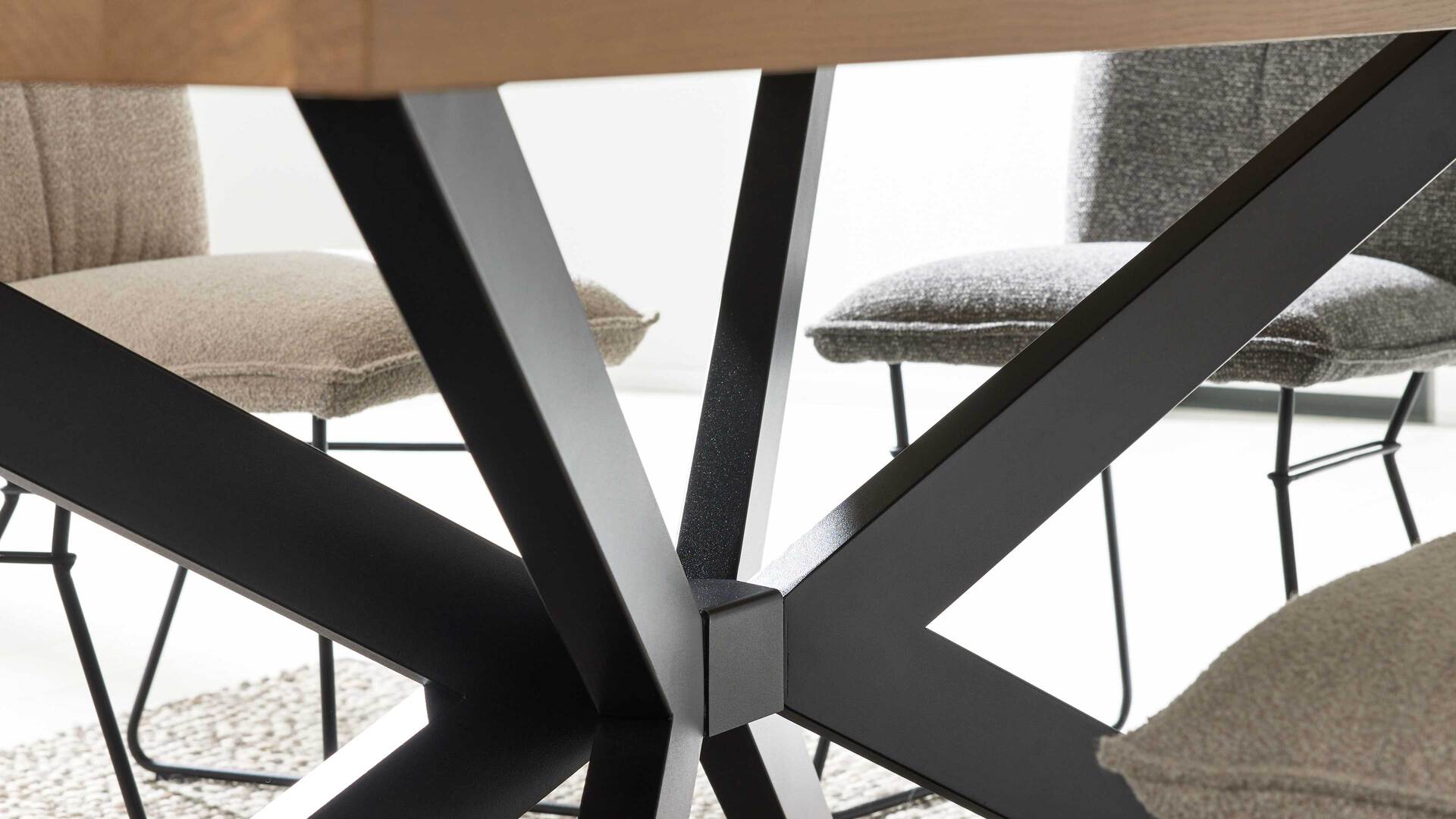 Interliving Wohnzimmer Serie 2025 - Esstisch Interliving Wohnzimmer Serie 2025 - Esstisch